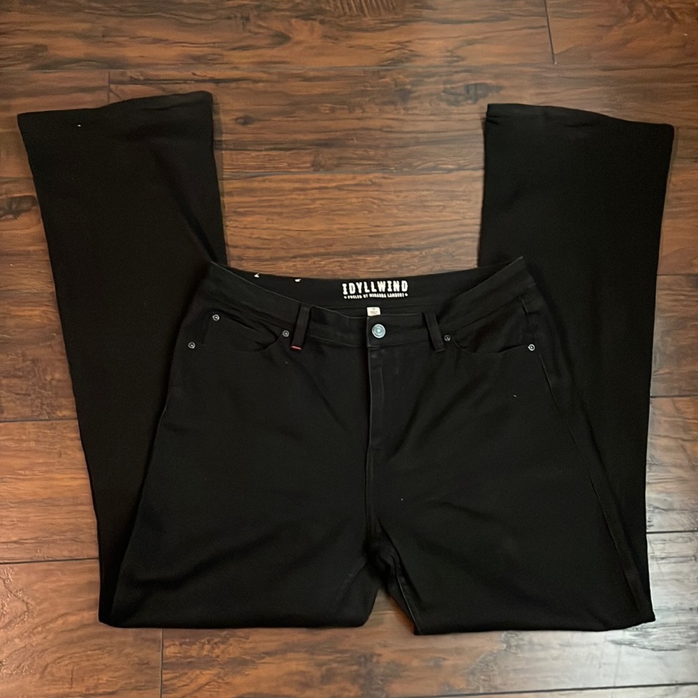 Brand: IDYLLWIND by Miranda Lambert (boot jeans)